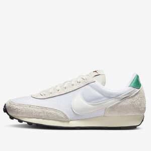 Nike Daybreak Vintage Shoes 
Wmns US 6.5